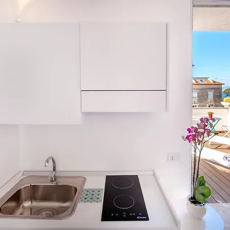 Luxury With Terrace And Jacuzzi 아파트